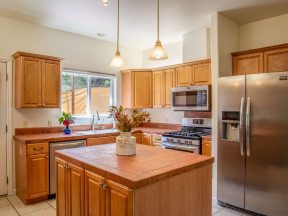 Kitchen 1_DSC_5933-HDR