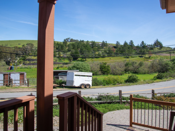 View Front Porch Right_DSC_6012-HDR